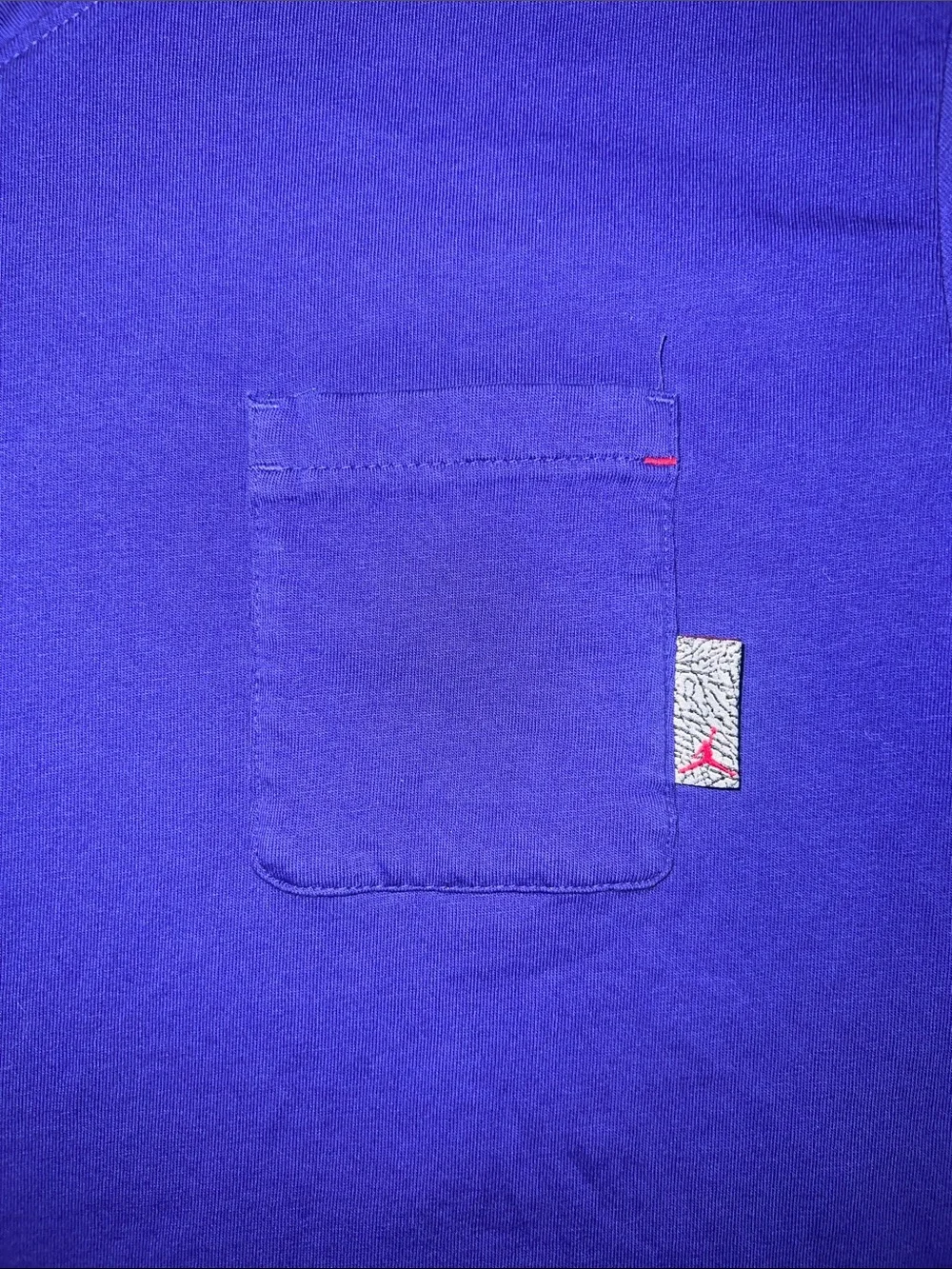 Jordan Men's V-Neck Pocket Tee in Royal Blue